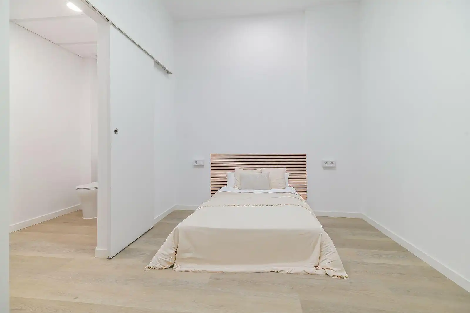 Habitación de Loft en venta en L'Hospitalet de Llobregat con Parquet