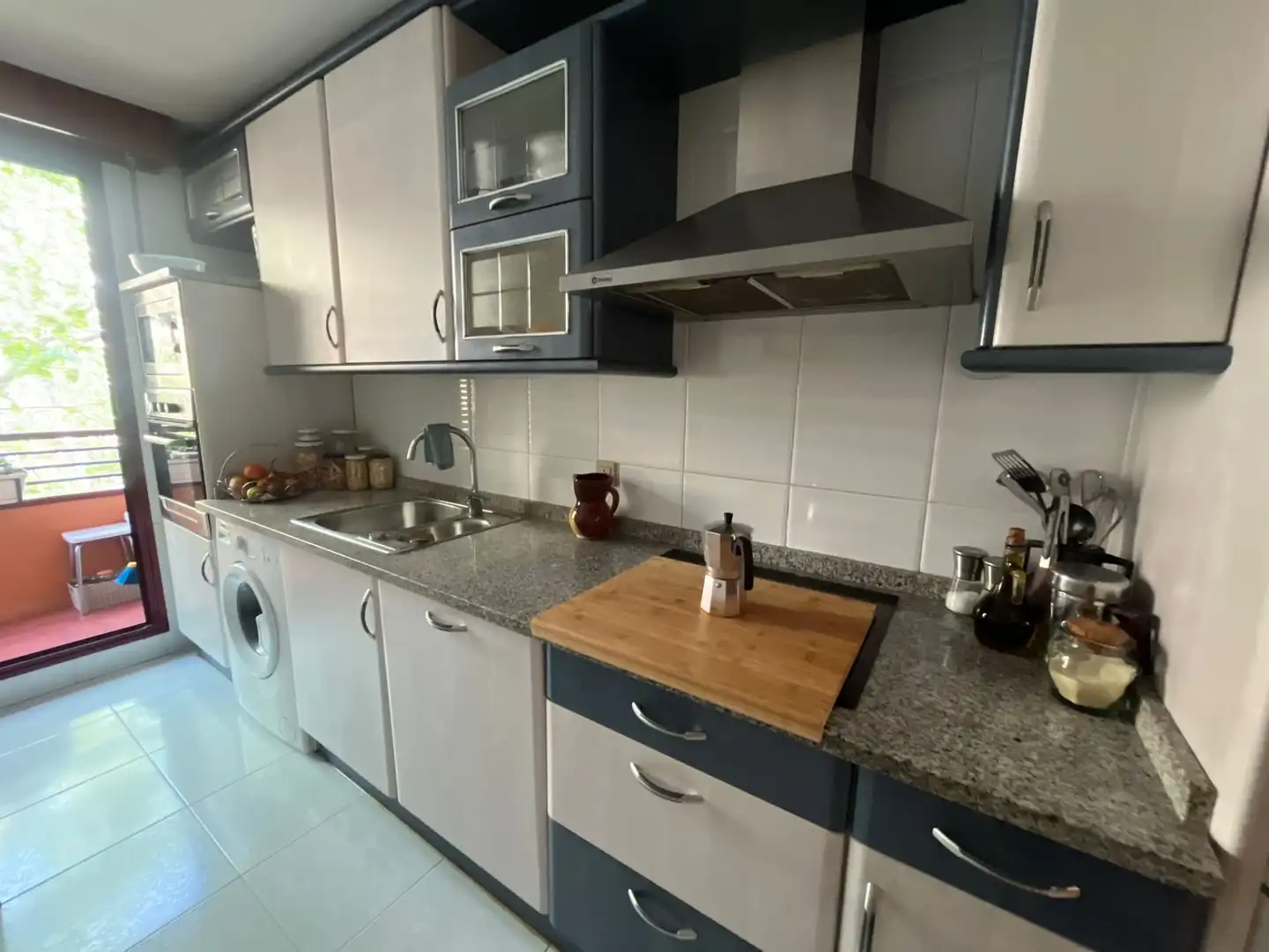 Kitchen of Apartments for sale in  Logroño  with Heating, Parquet flooring and Terrace