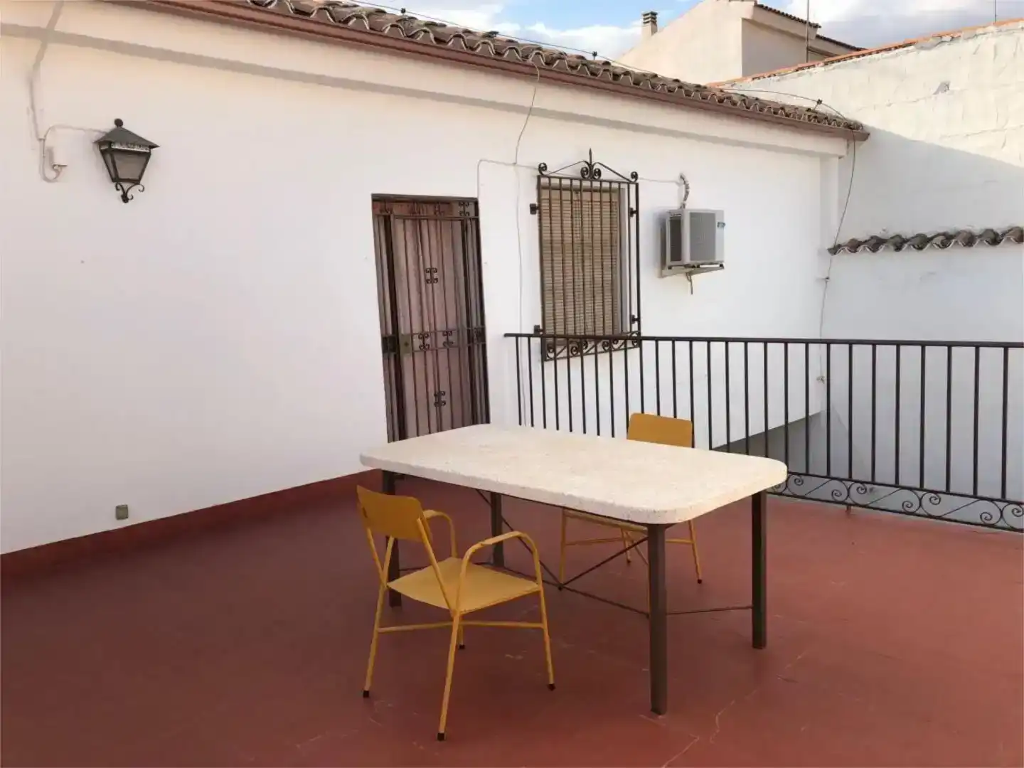Terraza de Casa o chalet en venta en La Solana   con Aire acondicionado