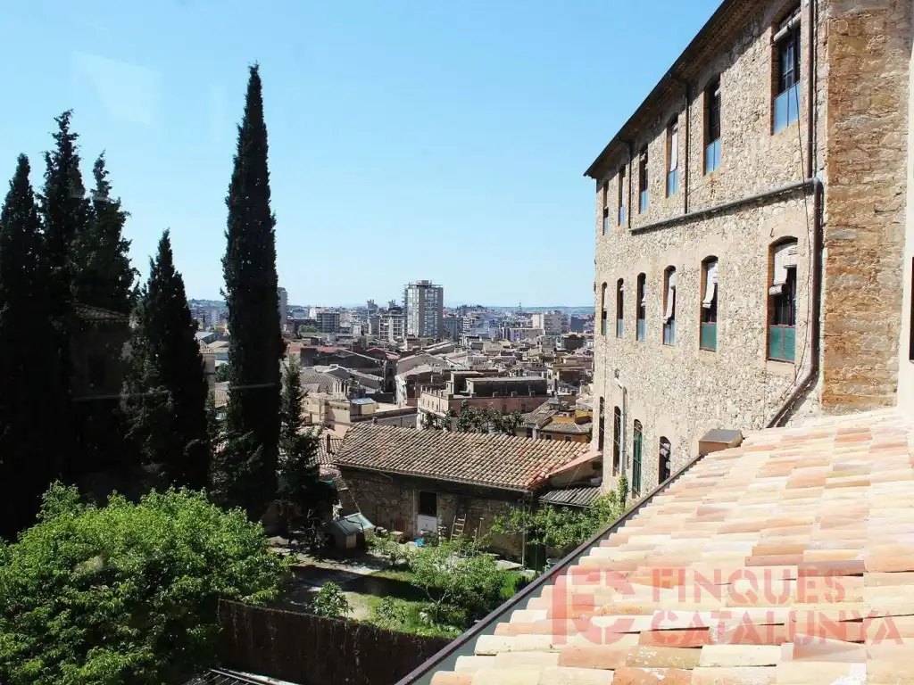 Flat for sale in Centre - Barri Vell