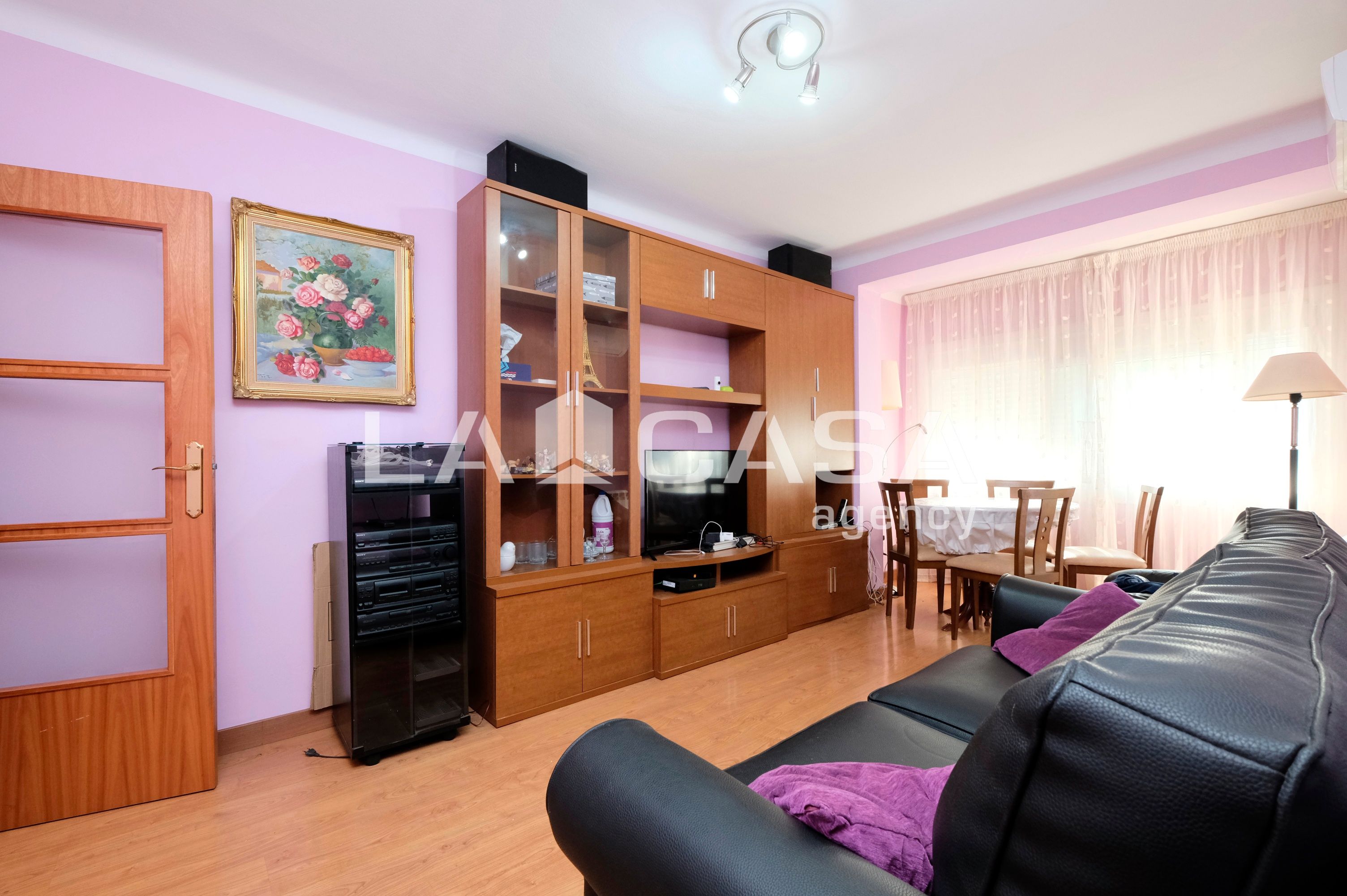Living room of Flat for sale in  Barcelona Capital  with Balcony