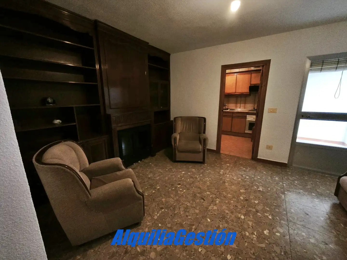 Sala de estar de Casa adosada en venta en Tamajón con Calefacción, Terraza y Balcón