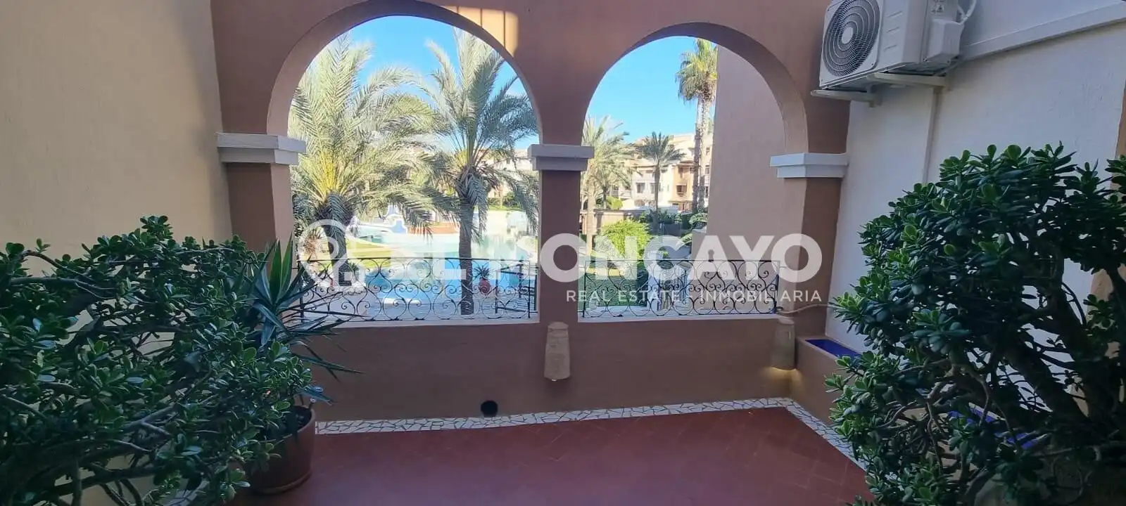 Apartamento con piscina en venta en Playa de los Locos, imagen 19