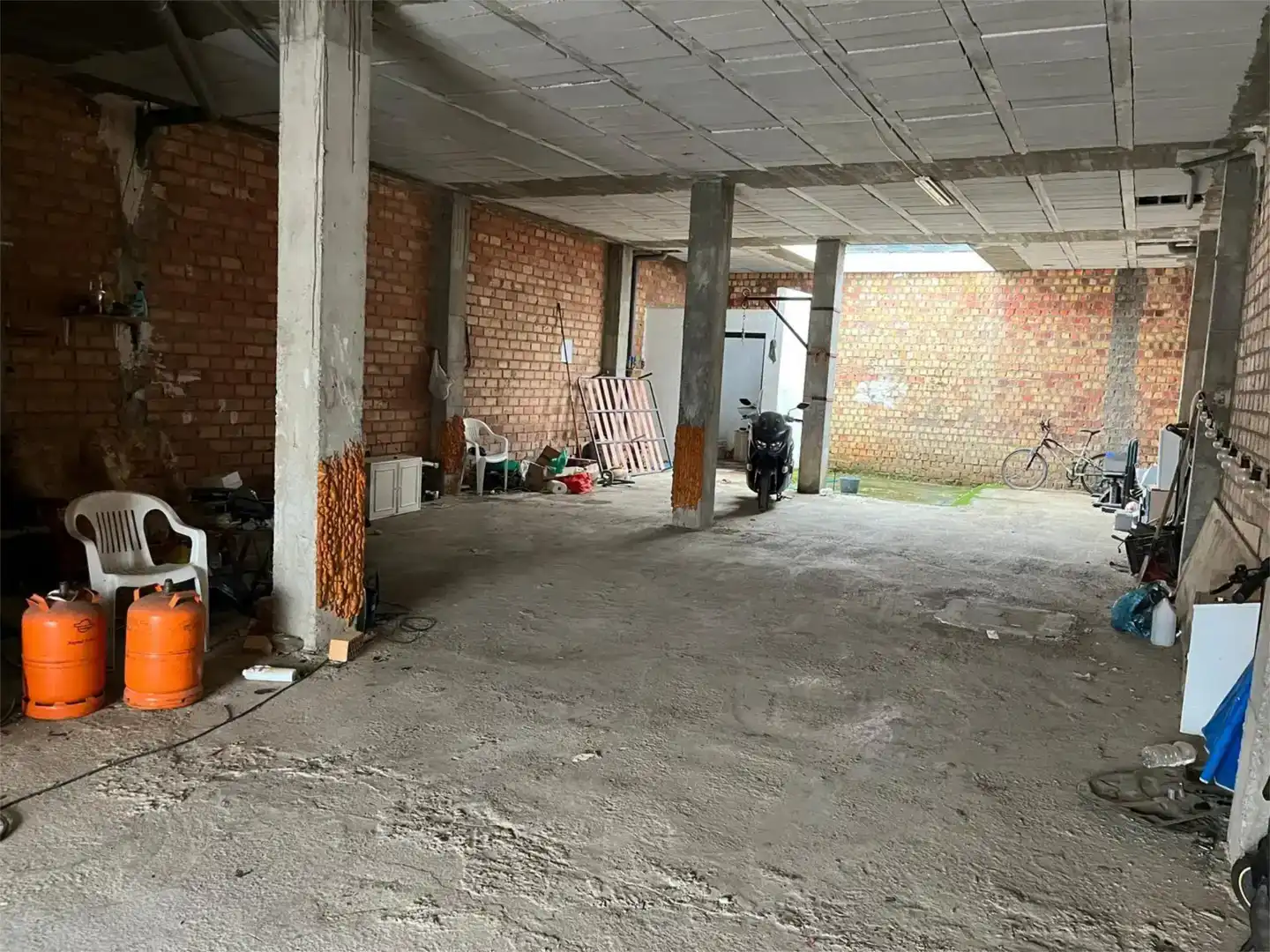 Garaje en venta en Villaverde del Río