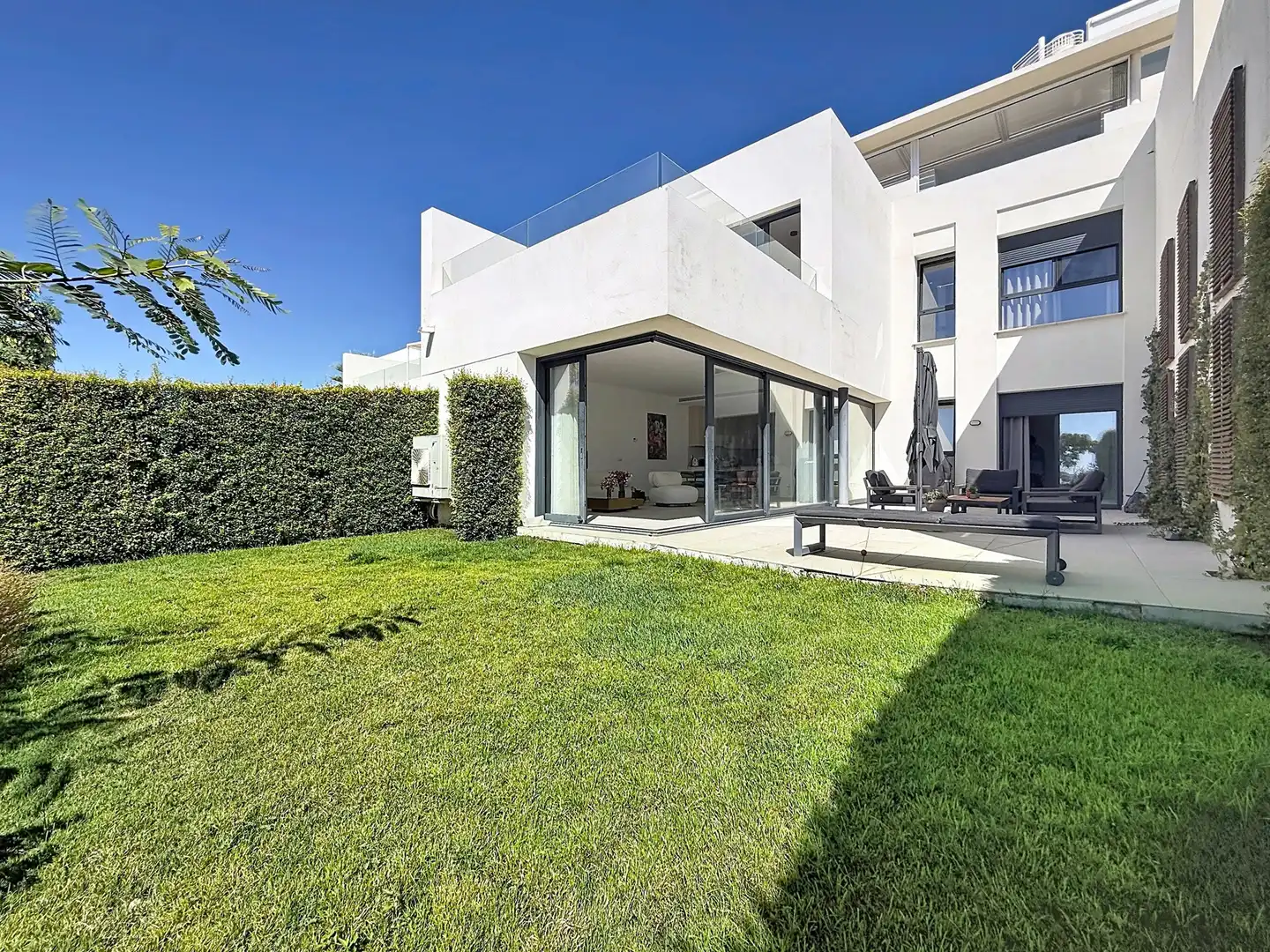 Apartment with pool for sale in CORTESIN 71