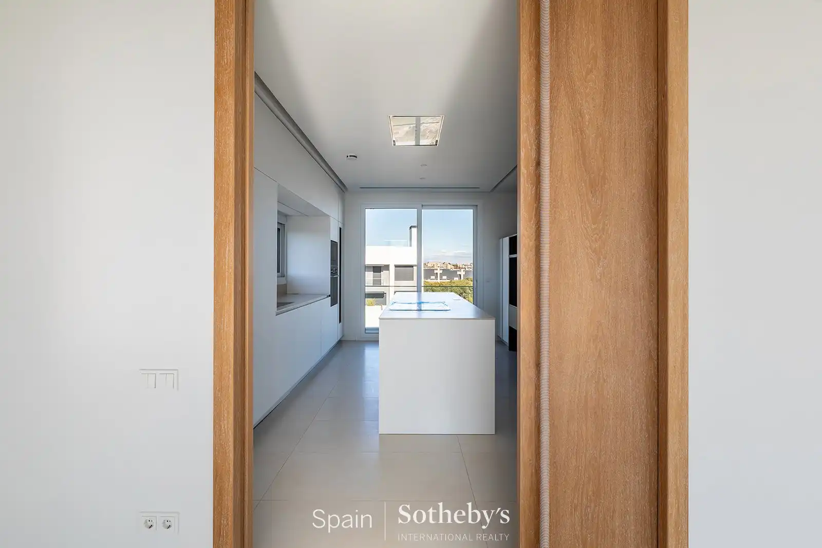 Ático de alquiler en Pozuelo de Alarcón con Aire acondicionado, Terraza y Trastero