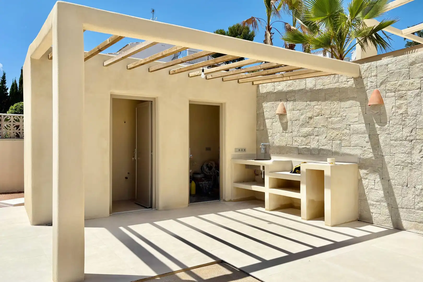 Terrace of Houses for sale in Jávea / Xàbia  with Air Conditioner, Heating and Private garden