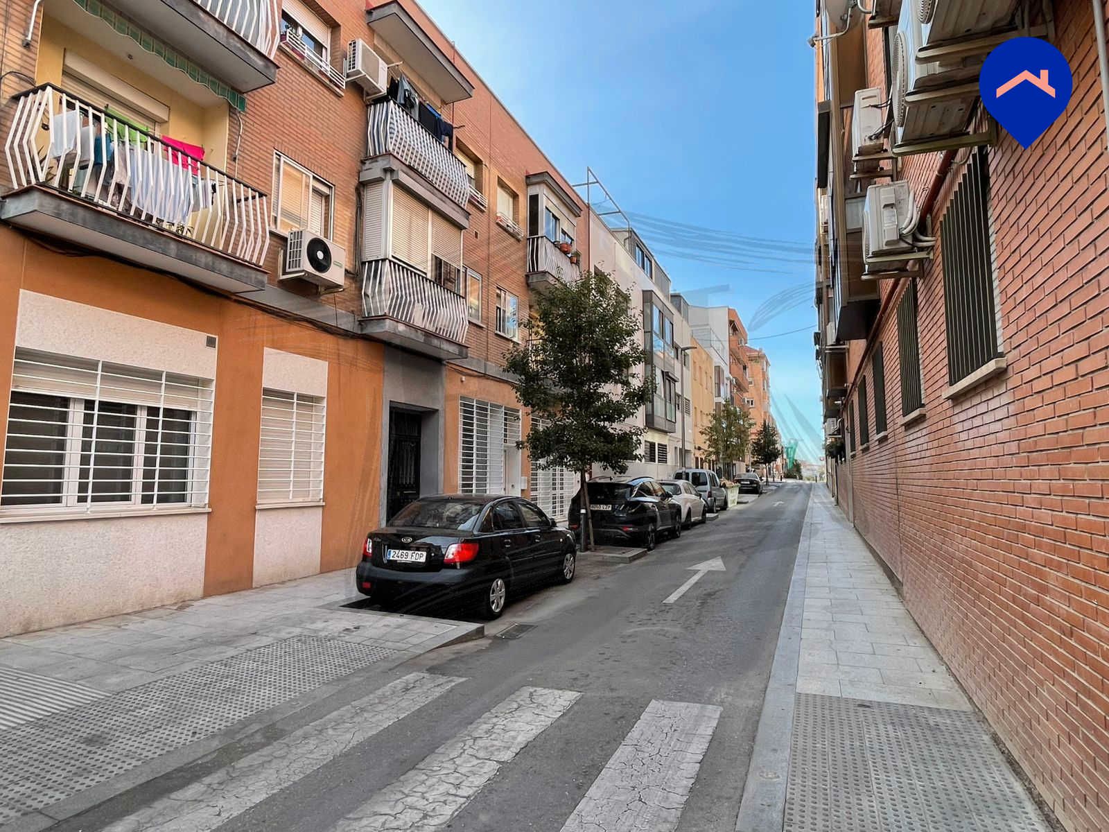 Vista exterior de Pis en venda en  Madrid Capital amb Calefacció, Parquet i Alarma