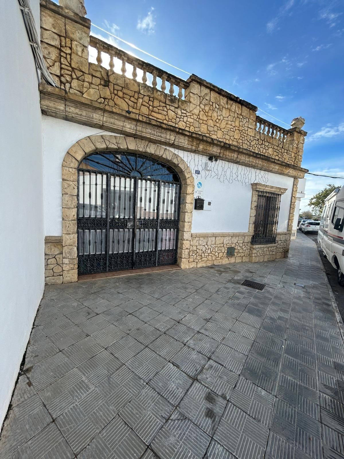 Vista exterior de Casa o xalet en venda en Utrera