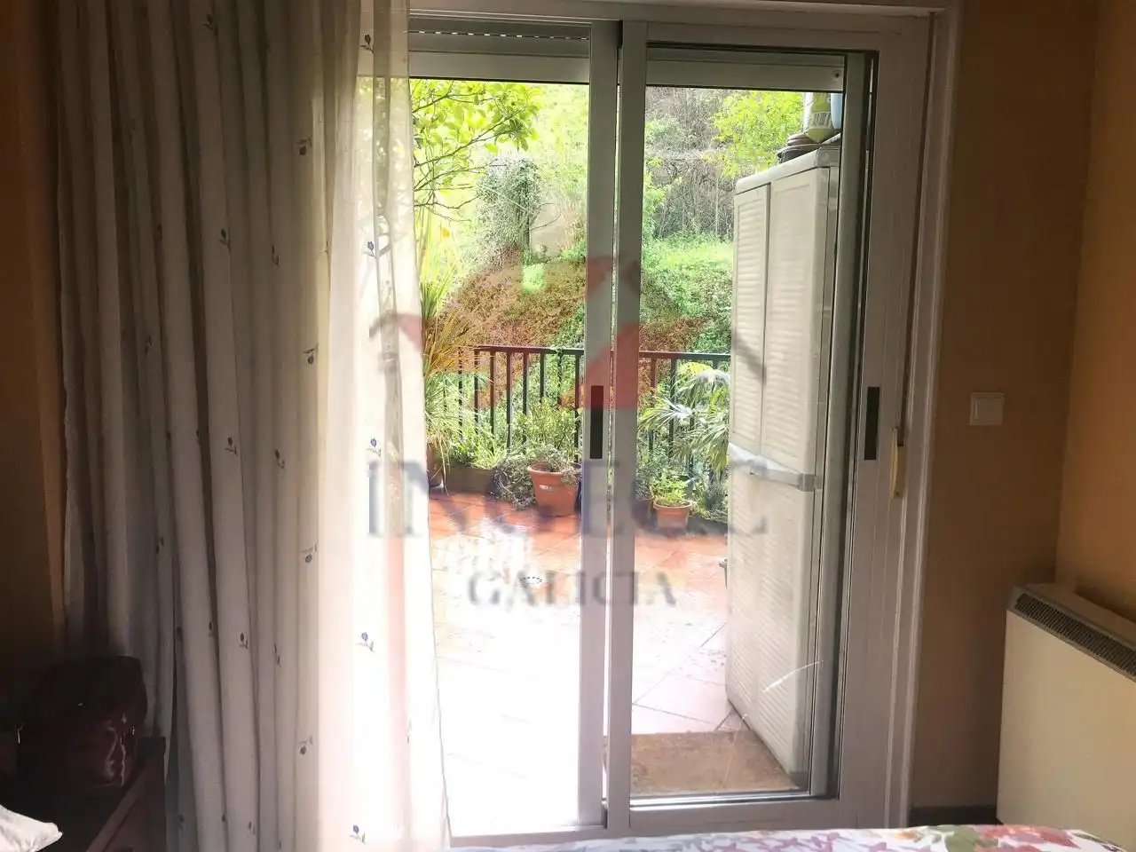 Jardín de Piso en venta en Miño con Calefacción, Parquet y Terraza