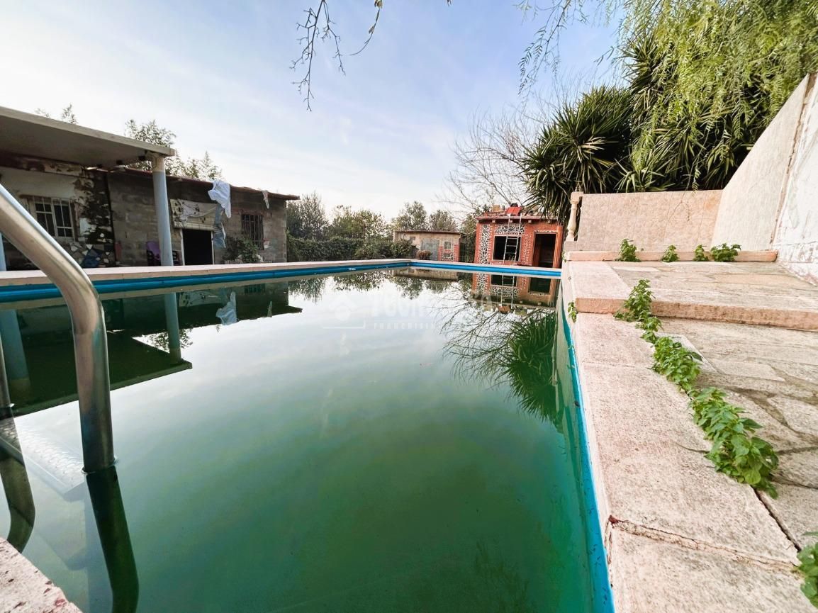 Swimming pool of Houses for sale in Torrent  with Air Conditioner, Heating and Private garden
