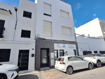 Piso en venta en Av Victoria Baro