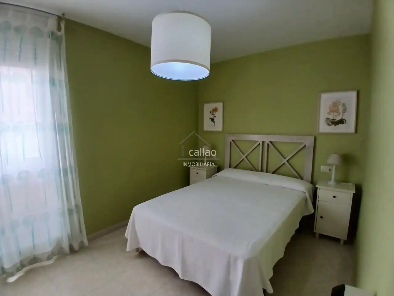 Dormitori de Apartament de lloguer en Ares amb Moblat
