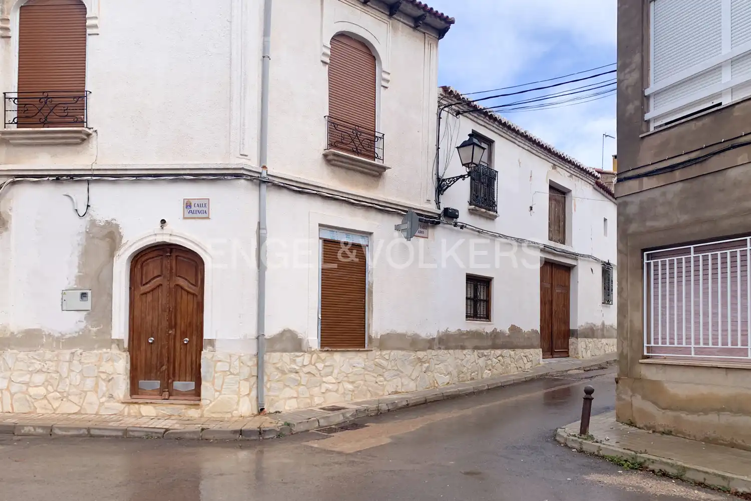 Vista exterior de Casa o chalet en venta en Caudete de las Fuentes con Calefacción, Terraza y Trastero