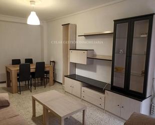 Living room of Flat to rent in Salamanca Capital  with Heating, Terrace and Washing machine