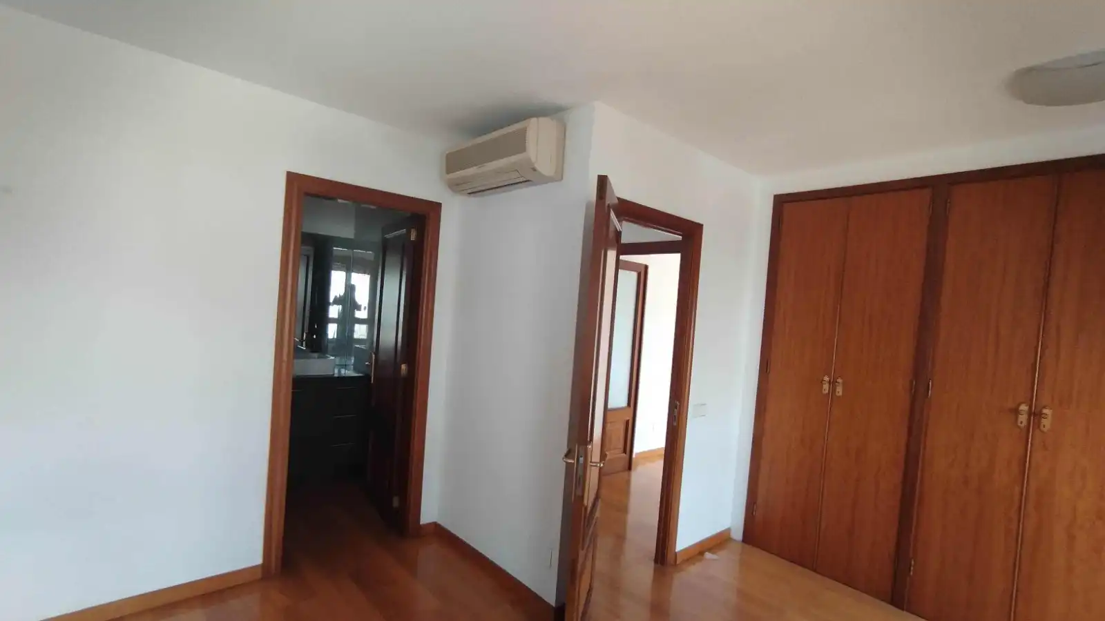 Habitación de Ático de alquiler en  Palma de Mallorca con Aire acondicionado, Terraza y Lavadora