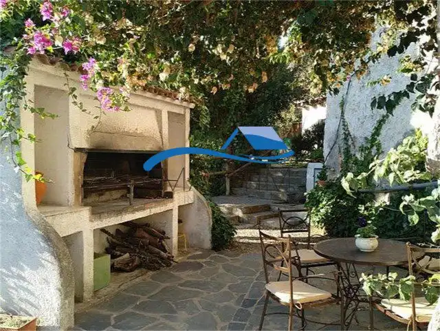 Casa amb terrassa en venda a horsavinya