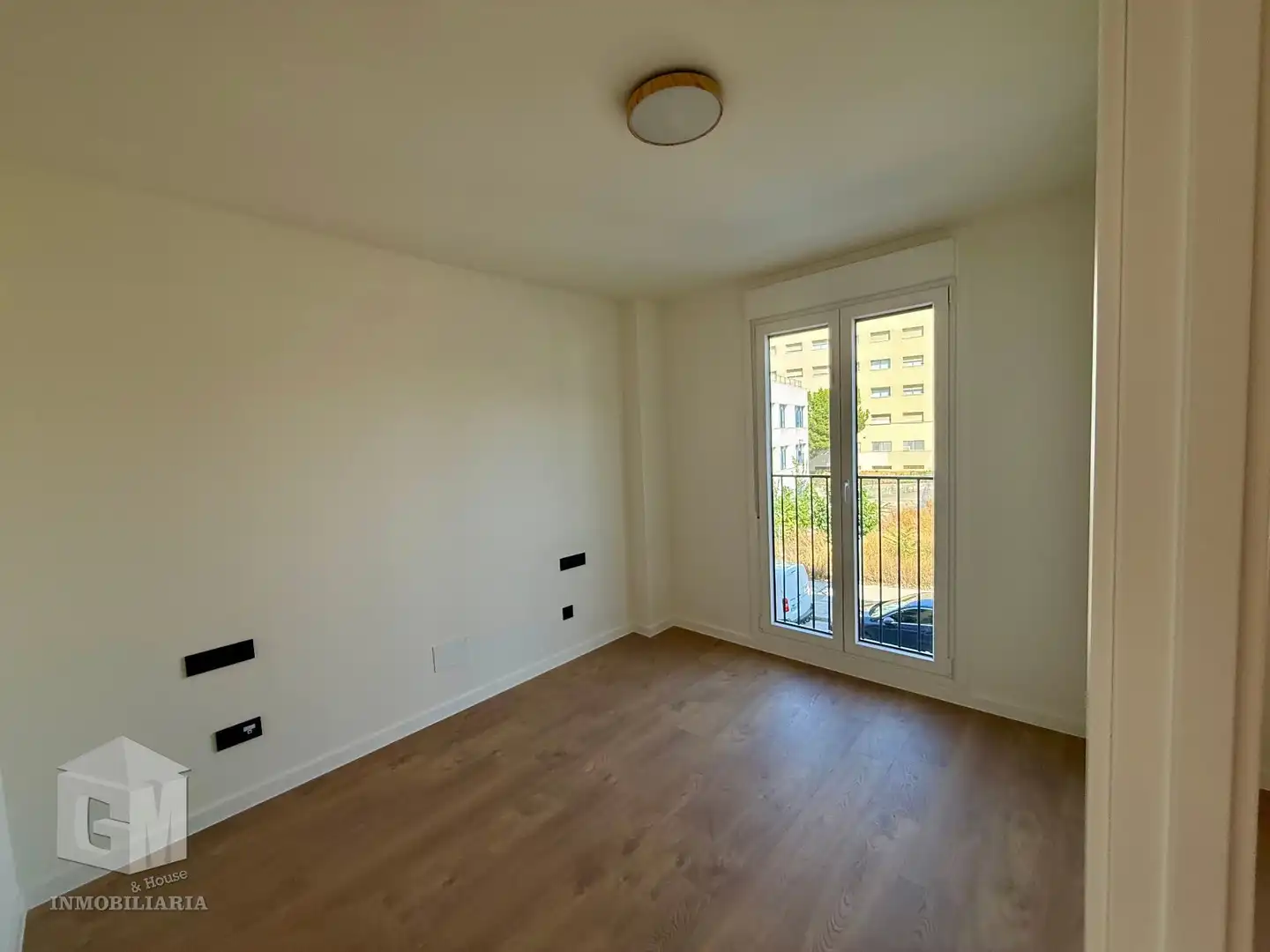 Bedroom of Apartments for rent in Madrid  with Air Conditioner, Heating and Storage room
