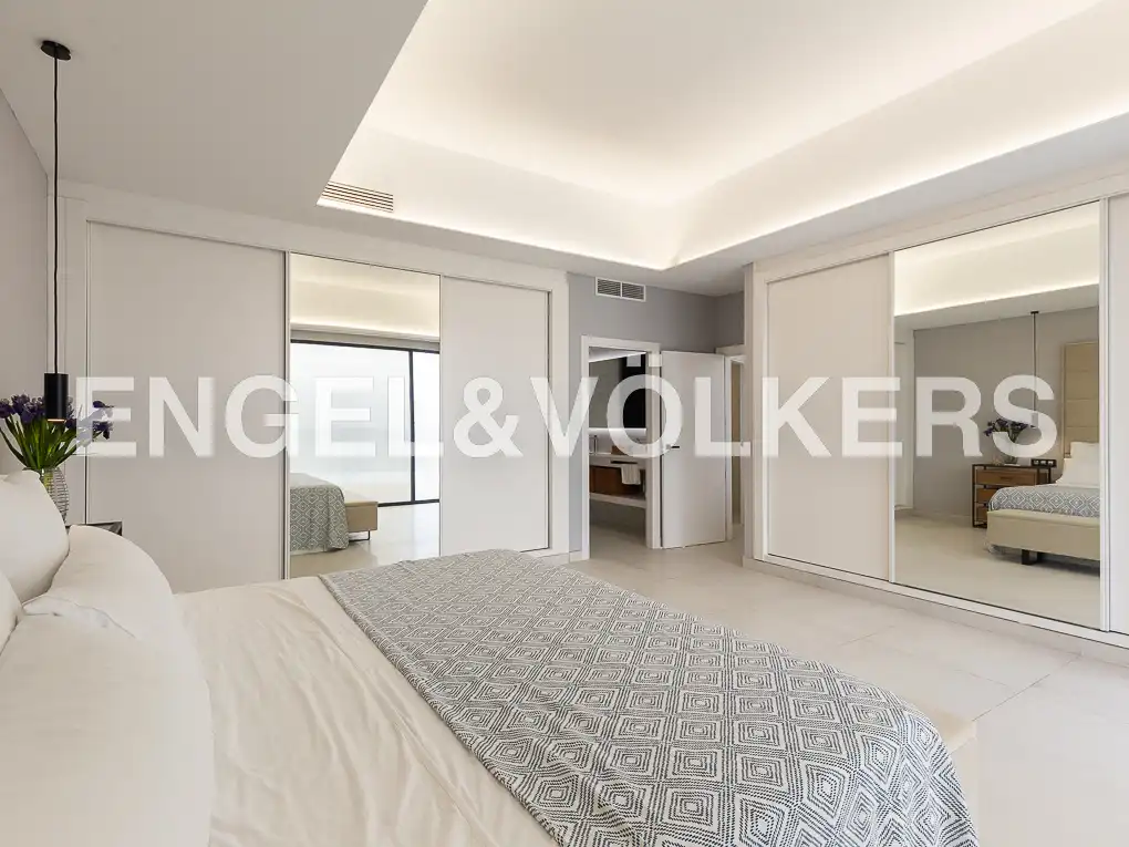 Habitación de Casa o chalet en venta en Cullera con Aire acondicionado, Calefacción y Jardín privado