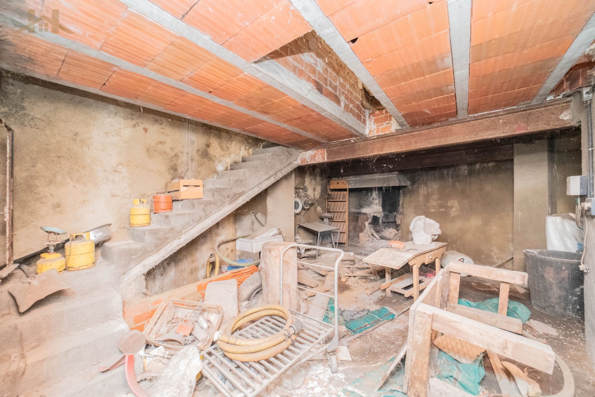 Industrial buildings for sale in Cadalso de los Vidrios