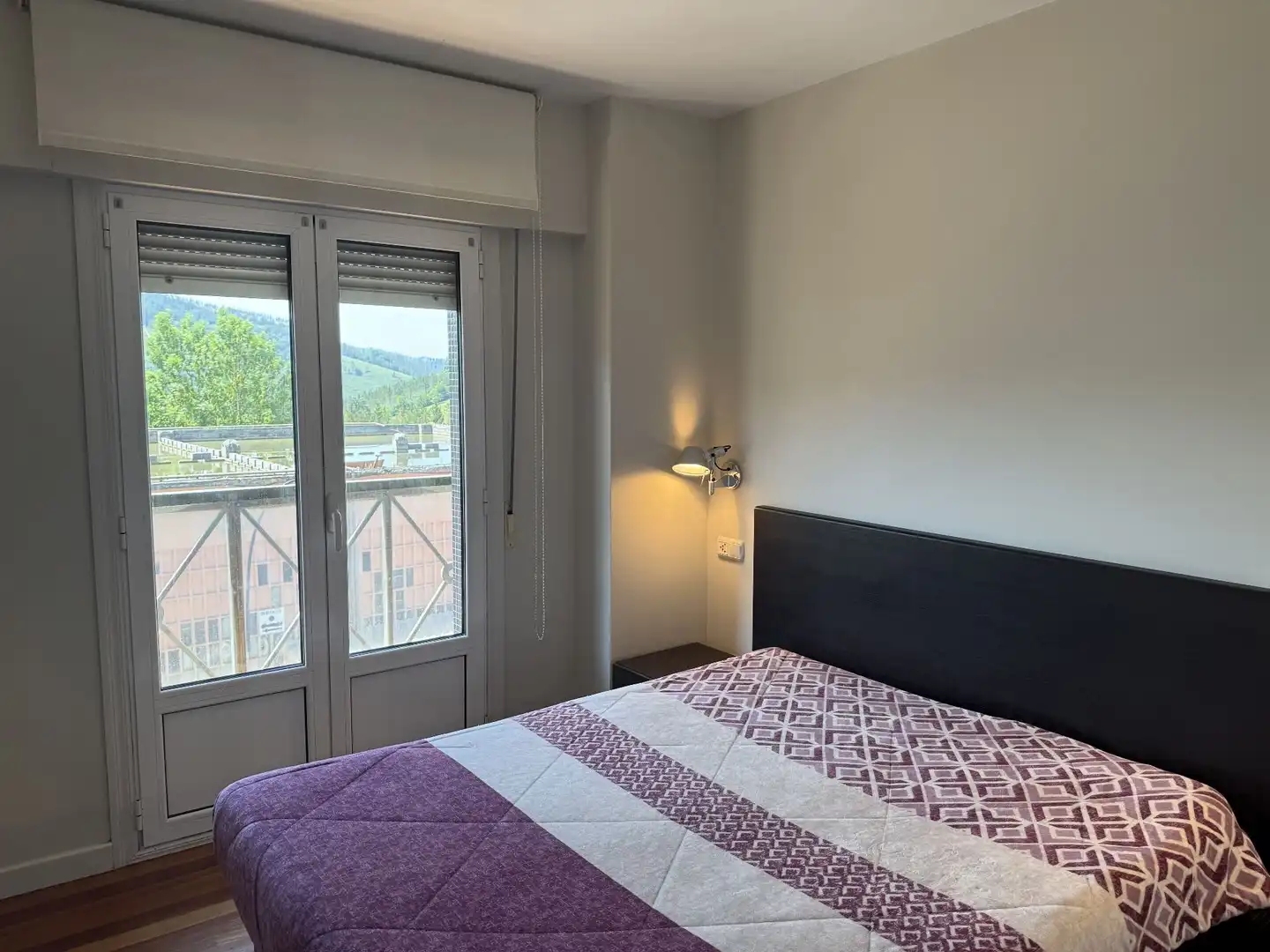 Schlafzimmer von Wohnung zur Miete in Elgeta mit Heizung und Möbliert