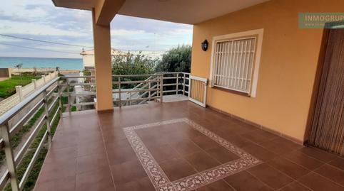 Foto 2 de Casa o xalet en venda a Almazora-almassora - Avinguda de la Mediterránea, Playa - Ben Afeli, Almazora / Almassora