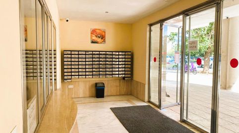 Foto 2 de Piso en venta en Avenida de la Aeronáutica, 9, Urbadiez - Entrepuentes, Sevilla Capital