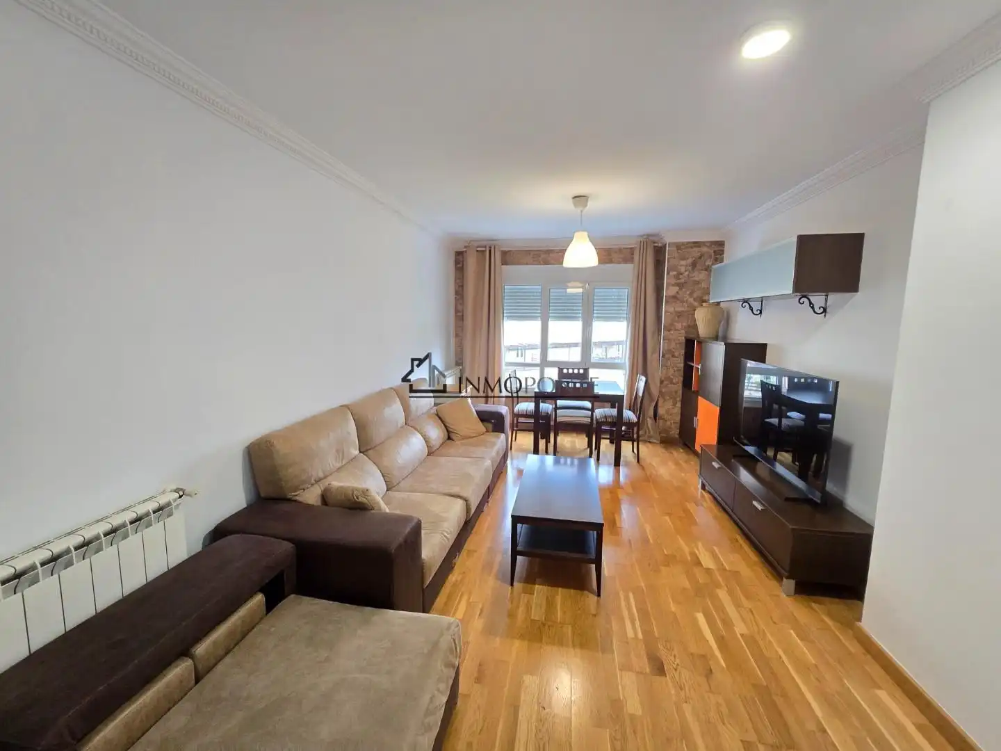 Wohnung zur Miete in San Salvador - Caeira