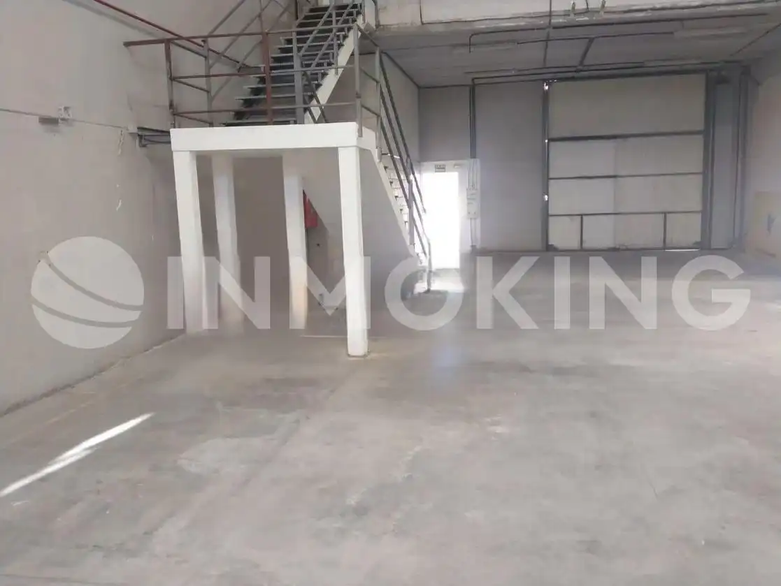 Nave industrial de alquiler en Alcalá de Henares con Calefacción