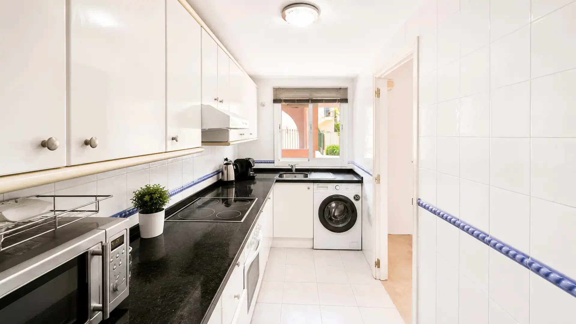 Cocina de Ático en venta en Casares con Aire acondicionado, Terraza y Piscina