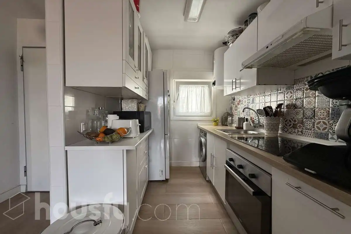 Cuina de Pis de lloguer en Madrid amb Aire condicionat, Calefacció i Parquet
