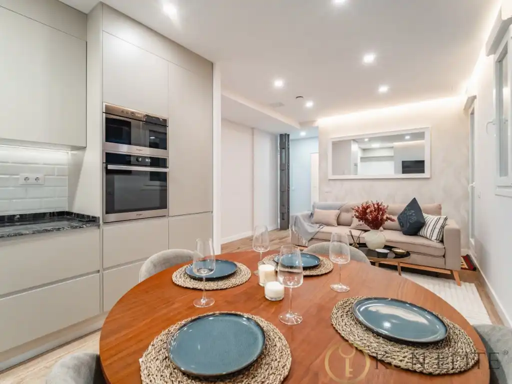 Flat for sale in Calle Santa Feliciana, imagen 8