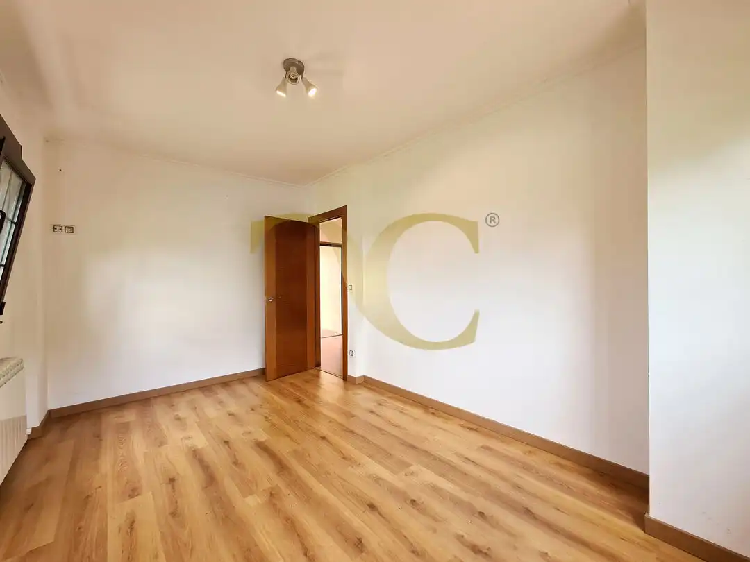 Habitación de Casa o chalet en venta en Gijón  con Calefacción, Jardín privado y Balcón