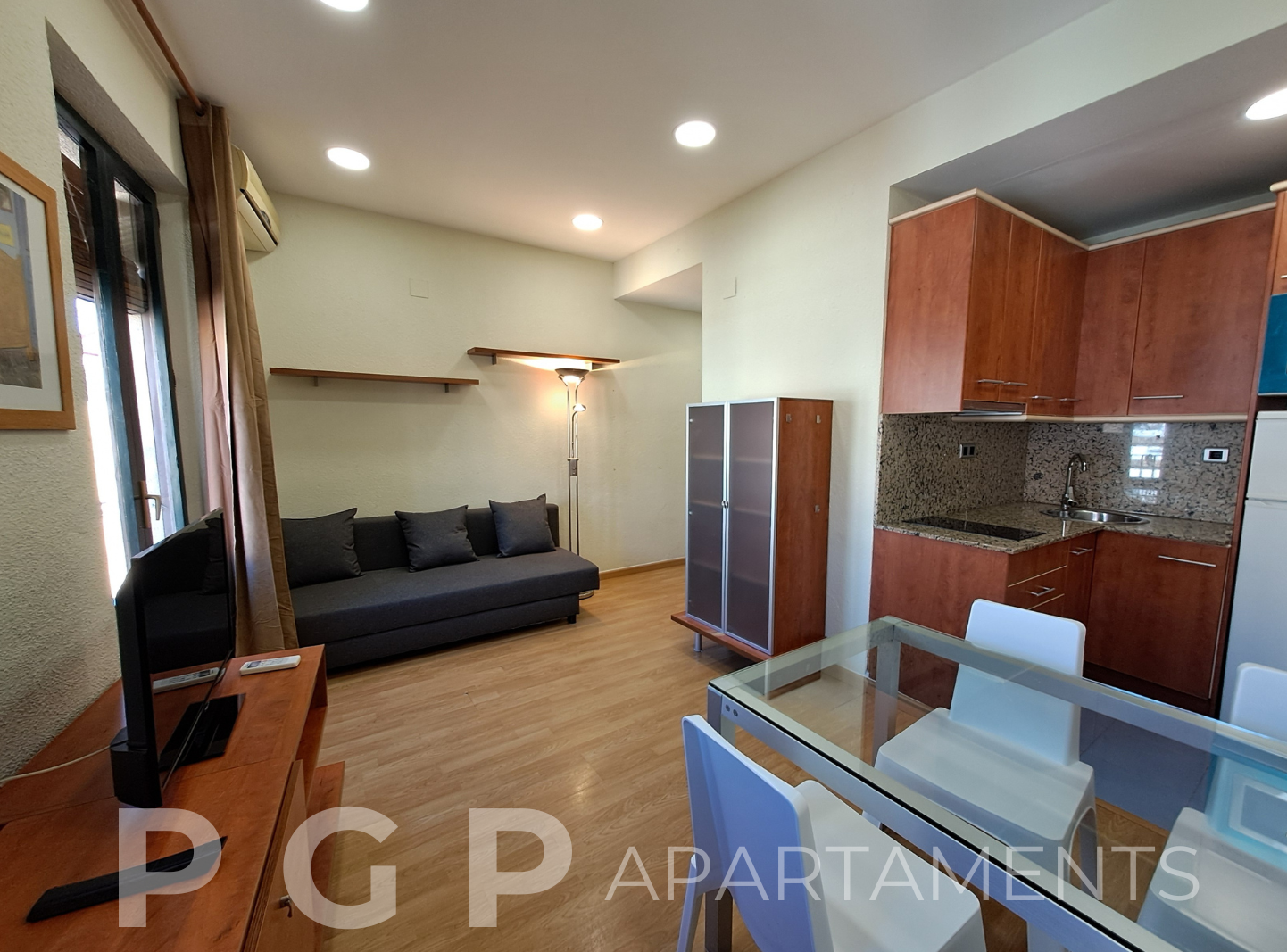 Flat to rent in Carrer del Còs del Bou, Part Alta