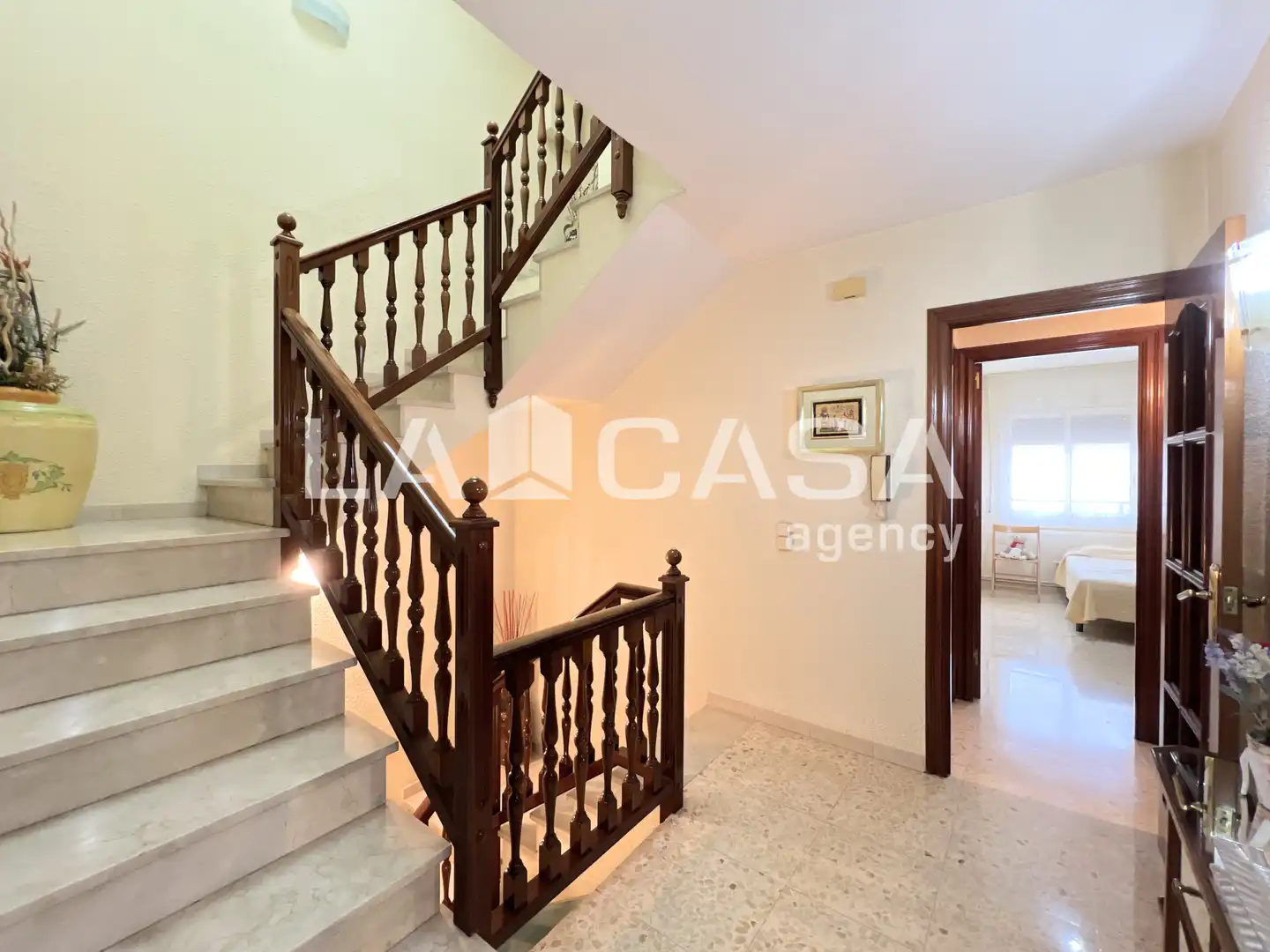 Dúplex en venta en Santa Coloma de Gramenet con Calefacción, Terraza y Balcón