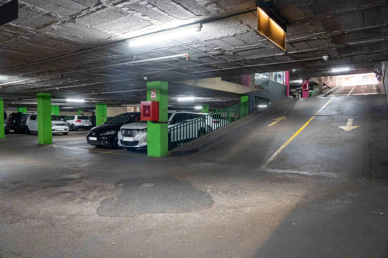 Parking of Garage for rent in Barcelona