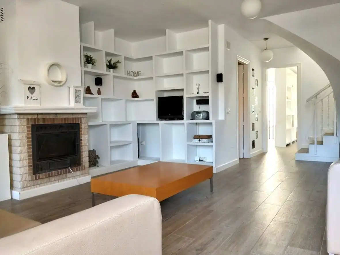 Sala d'estar de Casa o xalet de lloguer en Santa Pola amb Aire condicionat, Calefacció i Terrassa