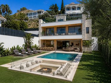 Casa amb piscina en venda a La Capellanía - El Higuerón