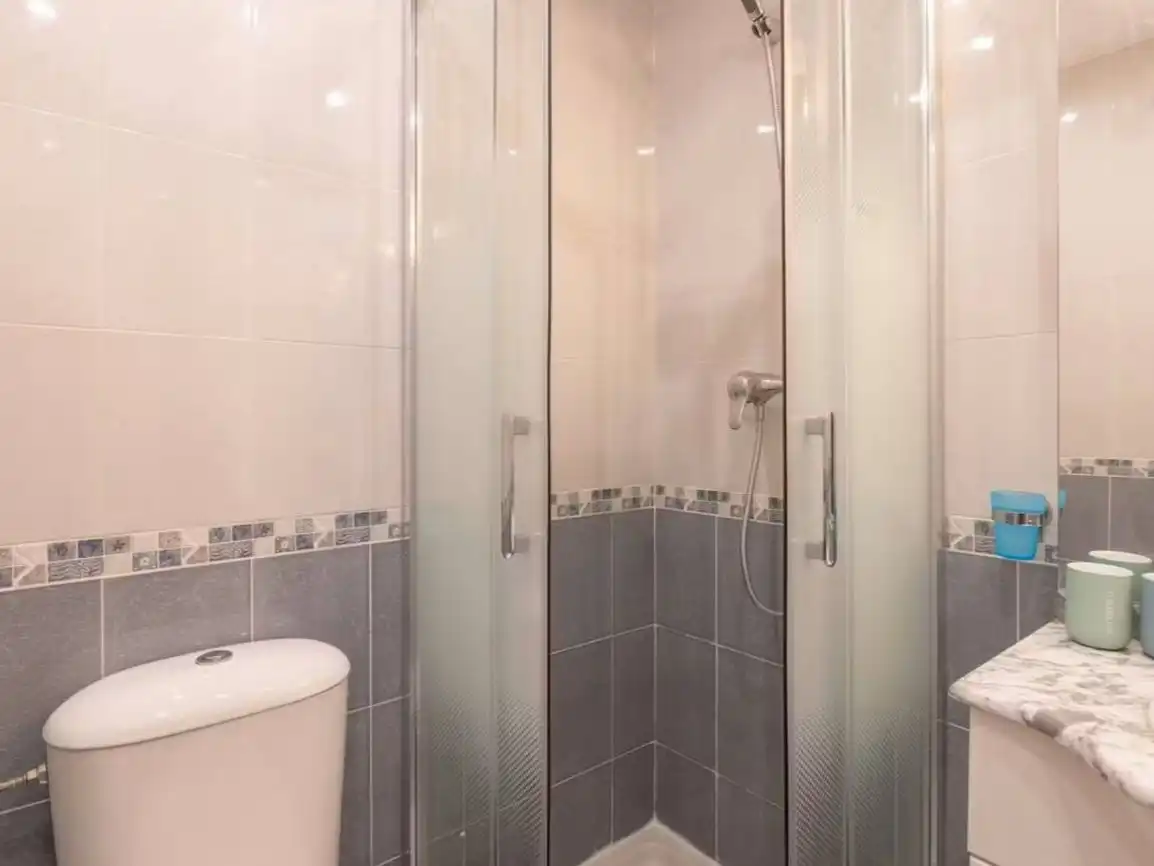 Baño de Dúplex de alquiler en Marbella Centro