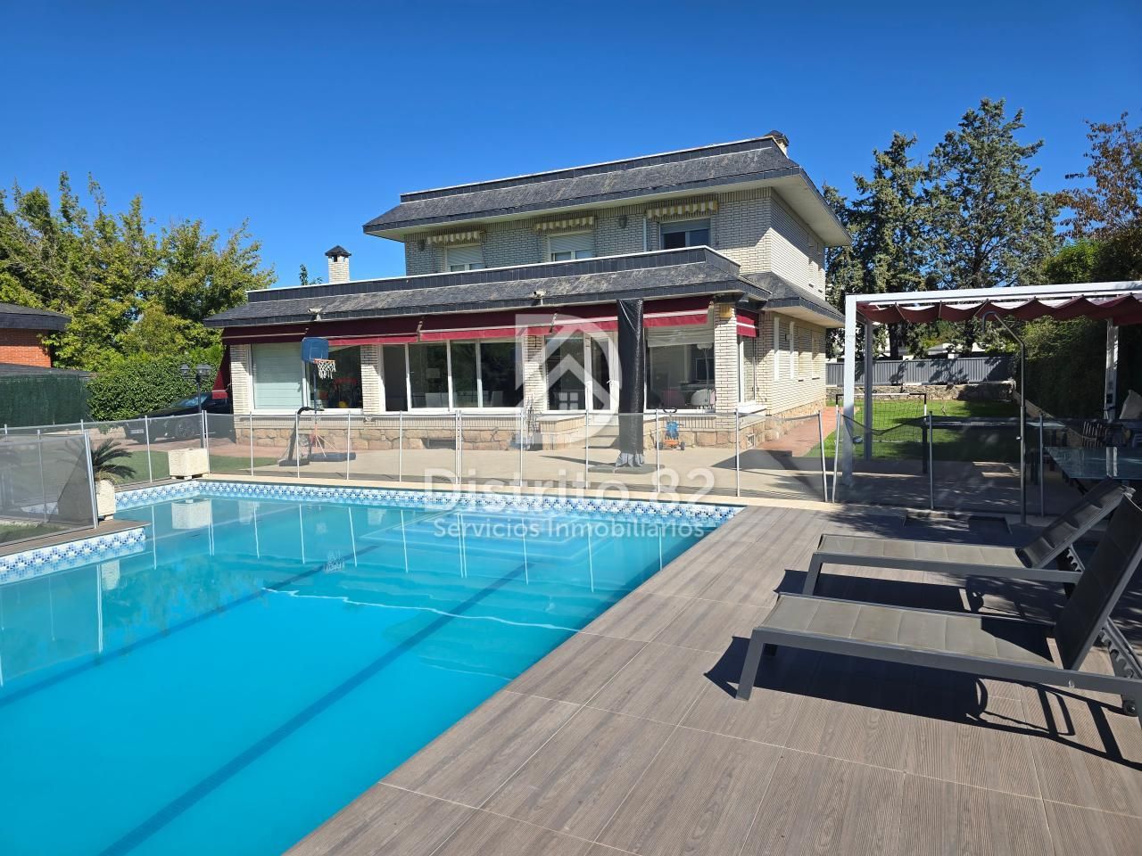 Piscina de Casa o xalet de lloguer en Algete amb Calefacció, Jardí privat i Terrassa