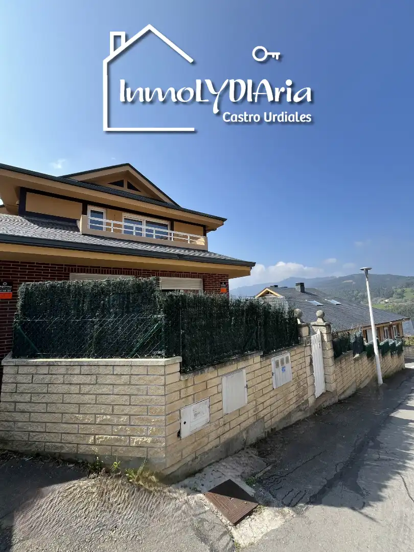 Exterior view of Houses for sale in Castro-Urdiales  with Heating, Private garden and Terrace