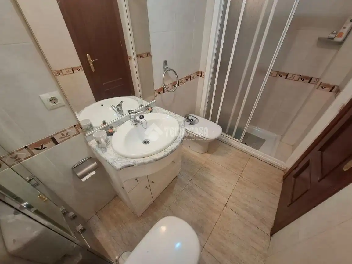 Bany de Pis en venda en Ávila