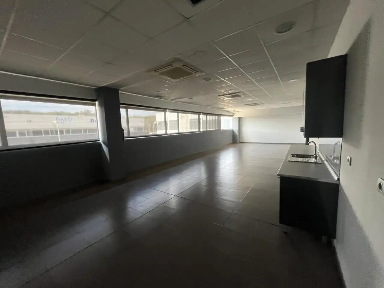 Fabrikhallen zur Miete in Llinars del Vallès