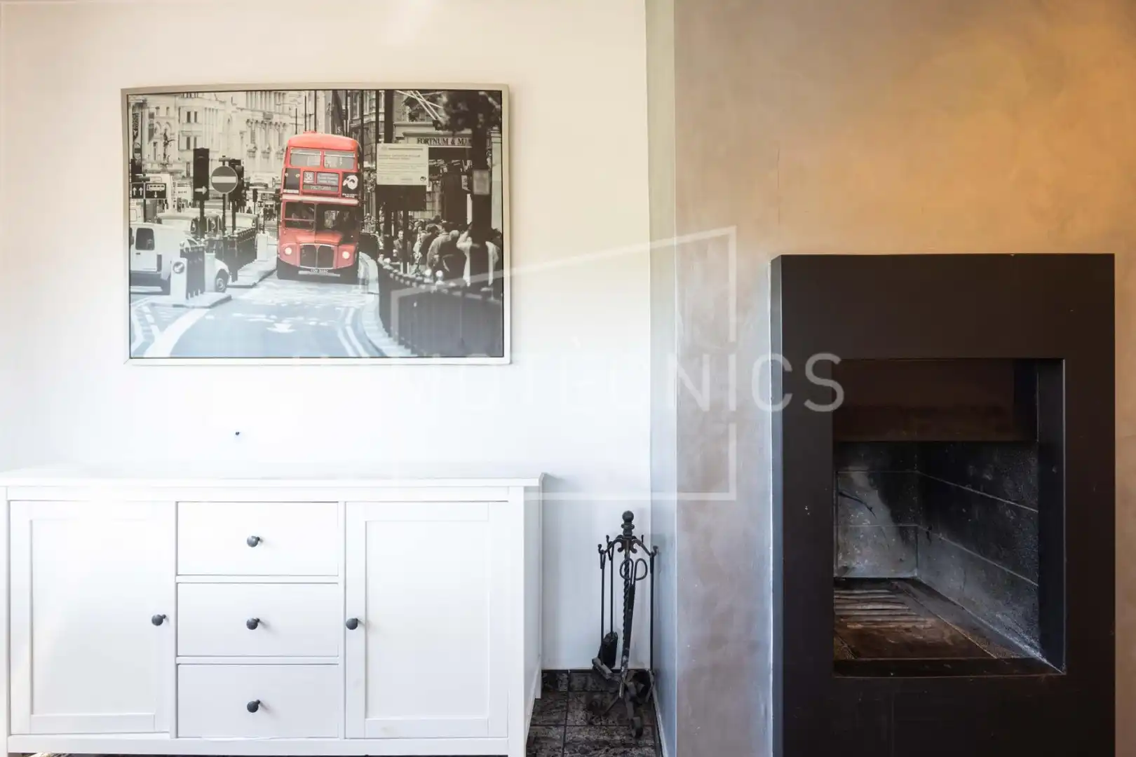 Sala de estar de Casa o chalet en venta en La Roca del Vallès con Calefacción, Jardín privado y Terraza