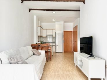 Erdgeschosswohnung mit Aufzug zur Miete in Carrer José Segrelles