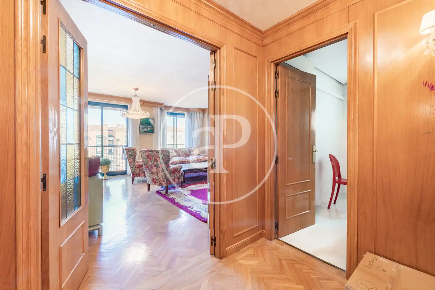 Flat for sale in Madrid  with Air Conditioner and Heating