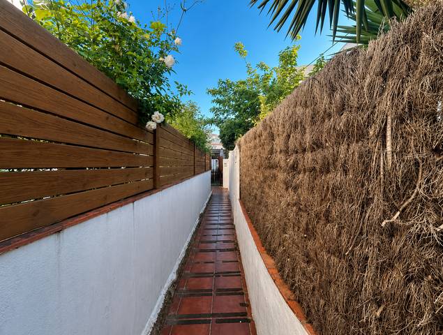 Casa-chalet en Venta en Carrer Mònaco en Vallpineda - Rocamar