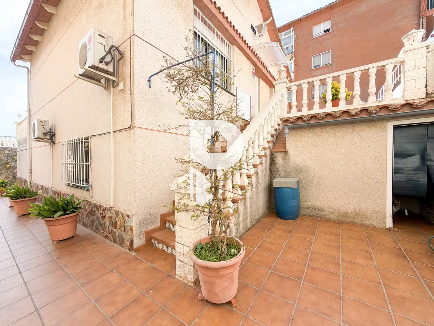 Terrassa de Casa o xalet en venda en El Papiol amb Aire condicionat, Calefacció i Jardí privat