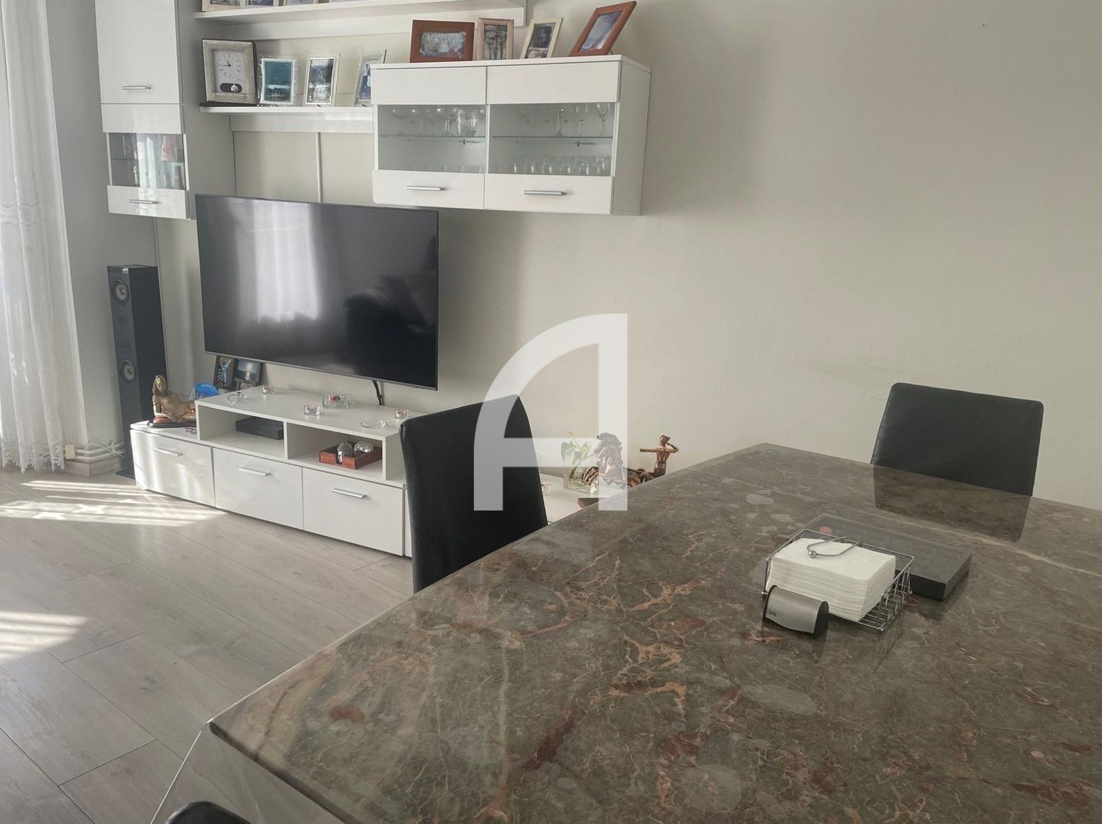 Sala d'estar de Pis en venda en Terrassa amb Aire condicionat, Calefacció i Terrassa