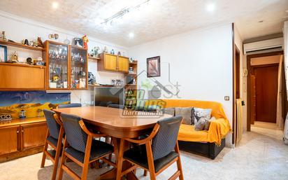 Living room of Flat for sale in  Barcelona Capital  with Air Conditioner and Balcony